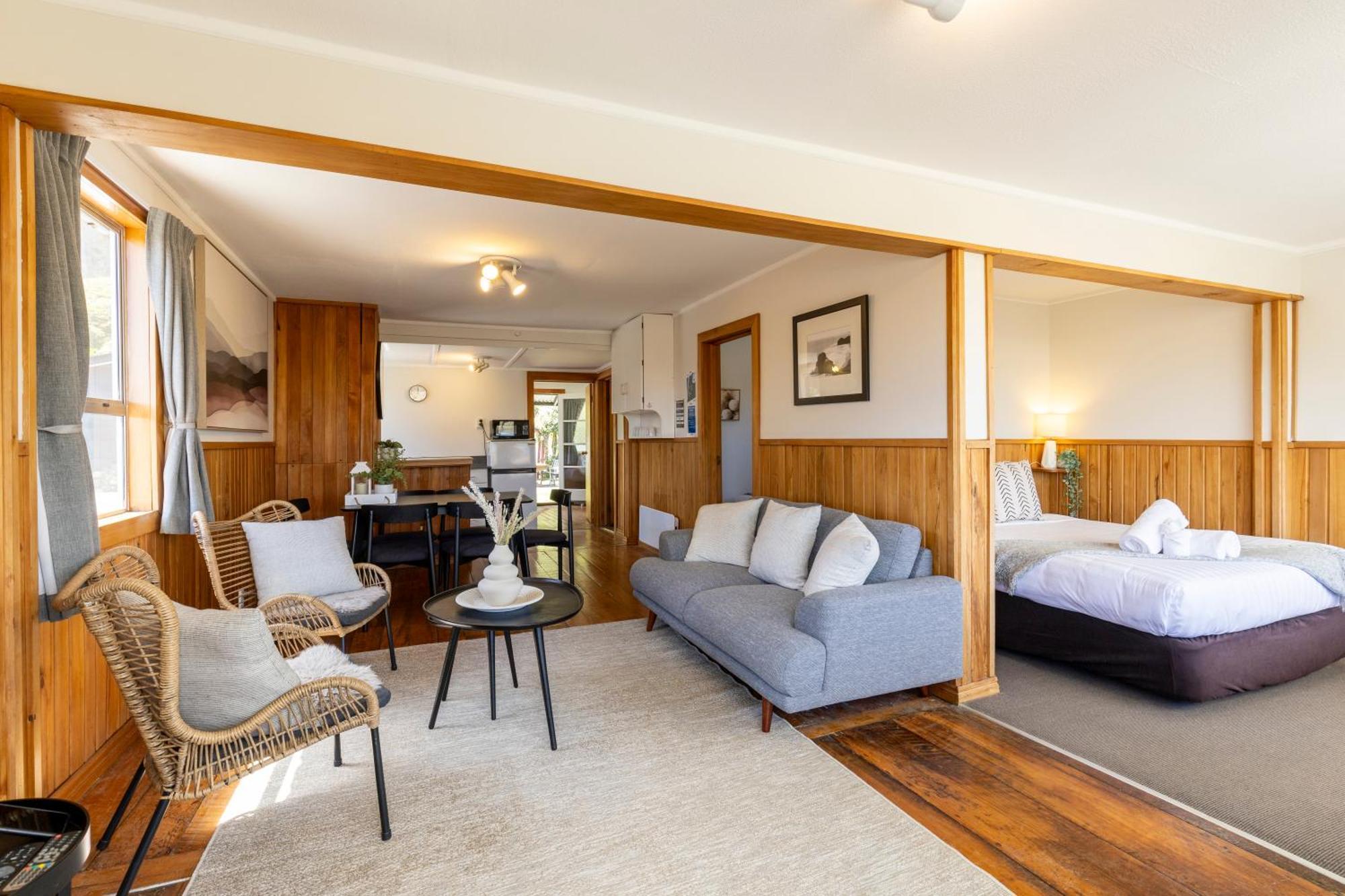 Punakaiki Beachfront Motels 외부 사진